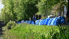 Taoiseach insists asylum seekers camping by Grand Canal not another Mount Street situation