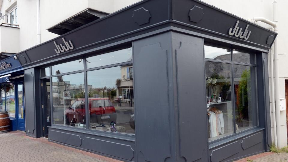 Juju Greystones, Co Wicklow