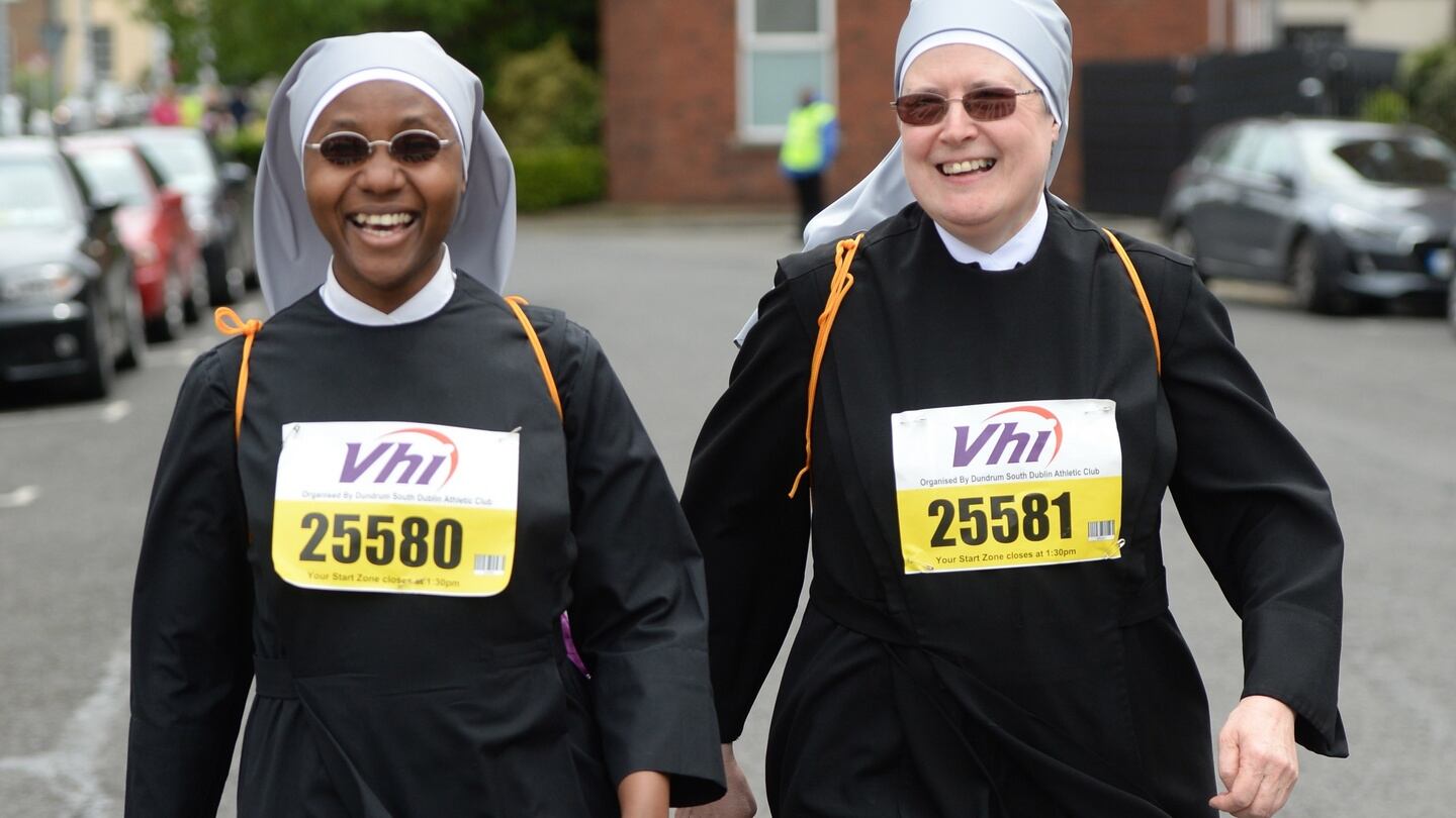 Sr Stella and Sr John from The Little Sisters of the Poor, Clonskeagh, make their way to the startline for the Vhi Women’s Mini Marathon 2017. Photograph: Dara Mac Dónaill