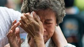 Malaysian PM says he is committed to search for missing plane