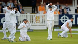 Sri Lanka hold out for draw in dramatic end to First Test