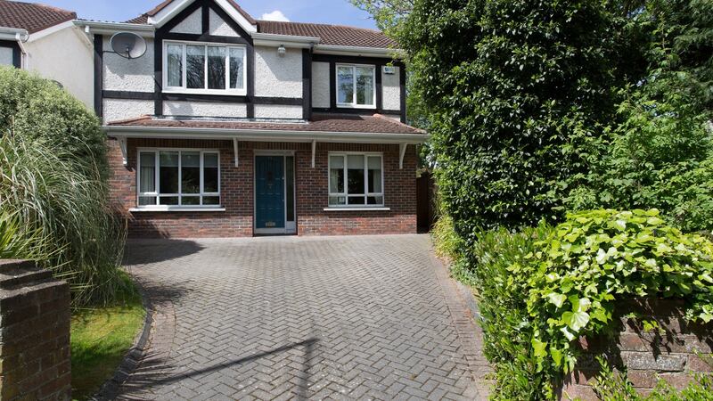 15 Fosterbrook, Blackrock, Co Dublin.