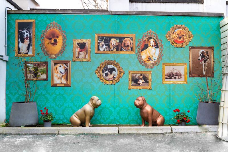 There are even kennels on site to leave a furry friend in care for a few hours while you hit the shops.