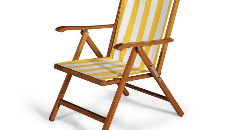 Reclining deck chair, Fratelli Reguitti €200-€300