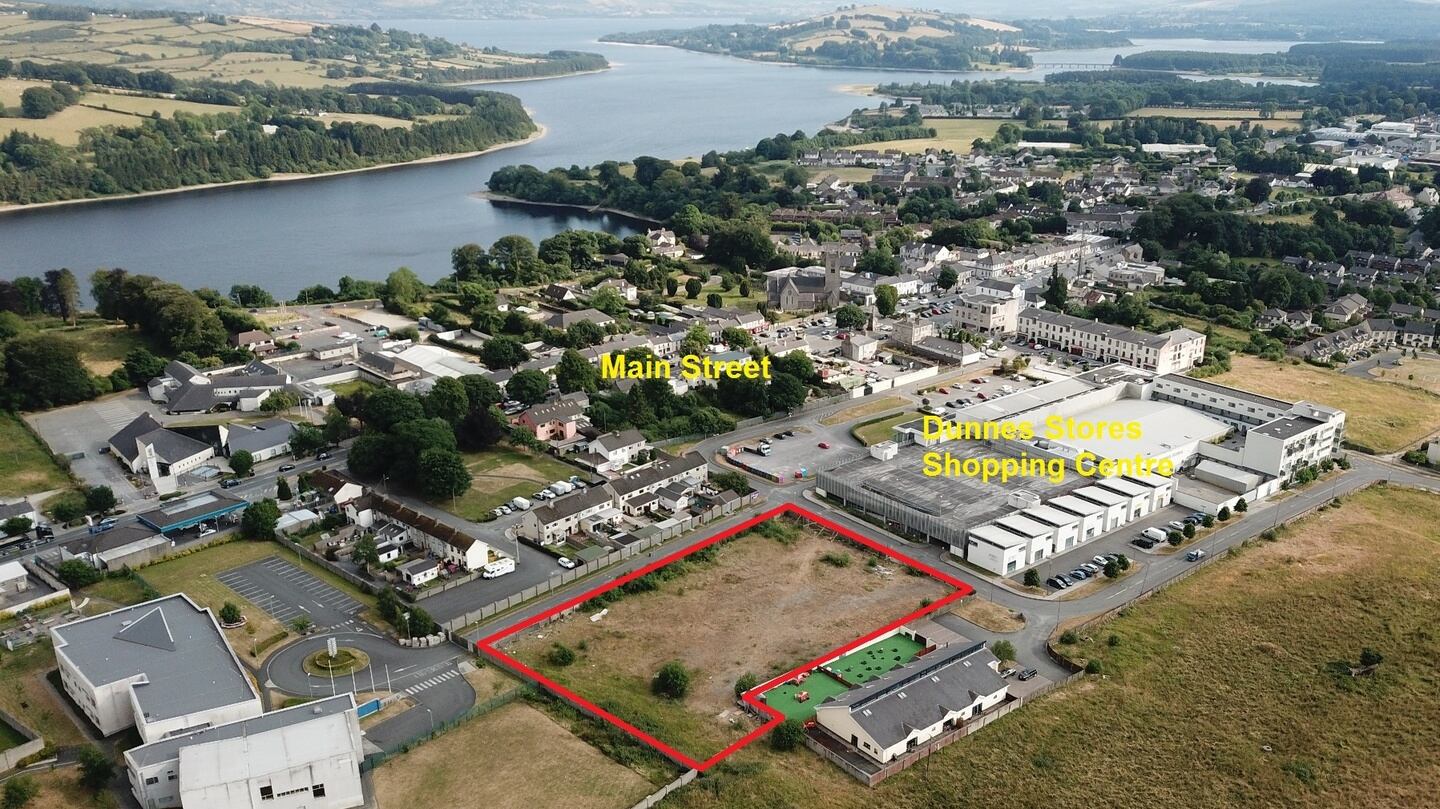 1.38-acre site in Blessington, Co Wicklow