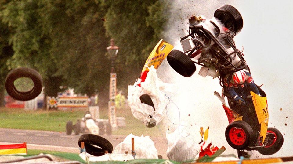 David Sleator’s work: a spectacular crash durning the Formula Vee race in the Phoenix Park in 1997.