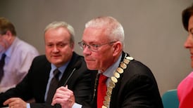 Secondary teachers’ union recommends rejection of public pay deal