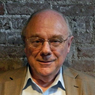 JJ Lee: adamant about the need for the historian to “transcend the fragmentation of perspective characteristic of the contemporary mind”