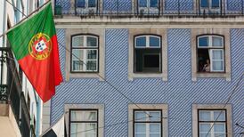 Political turmoil pushes Portuguese yields to crisis levels
