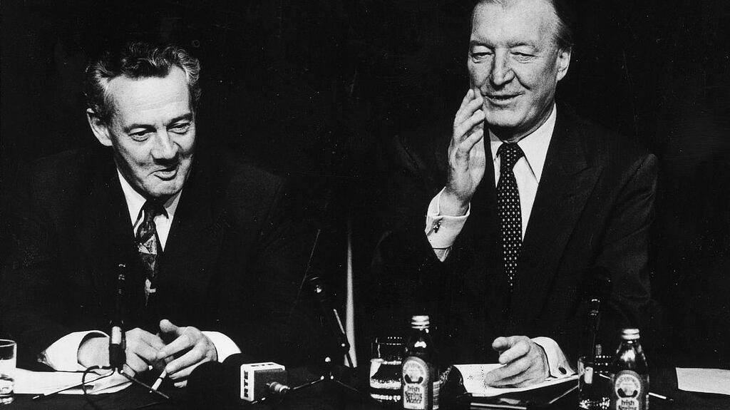 Progressive Democrats leader Dessie O’Malley and Fianna Fáil leader Charles Haughey: the circumstances were much more toxic in 1989, when the likely government-making option settled on the Fianna Fáil-PD negotiations.