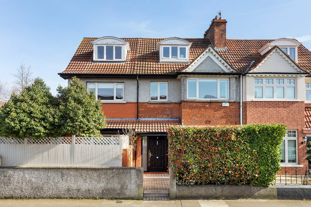 2 Oaklands Park, Ballsbridge, Dublin 4