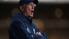 Tony Pulis signs new contract with West Brom