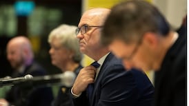 Holohan warns Covid-19 moving in ‘wrong direction’ as 431 cases, 6 deaths reported