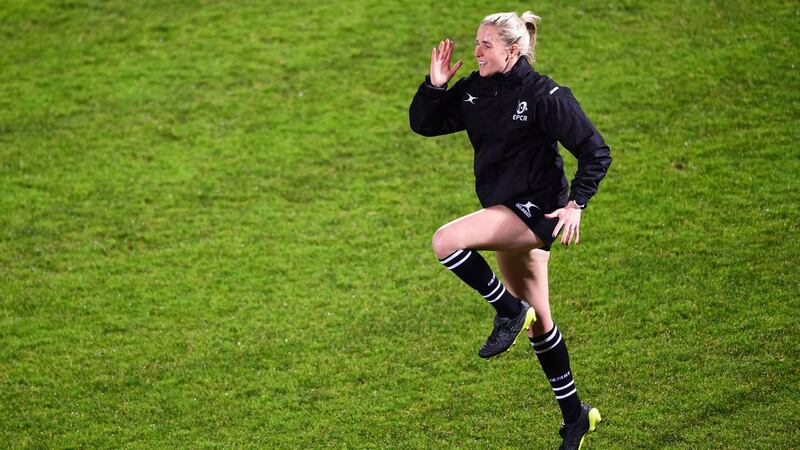 Neville warms up prior the Challenge Cup between Bordeaux-Begles and Yenisey Krasnoyarsk. Photo: Getty Images