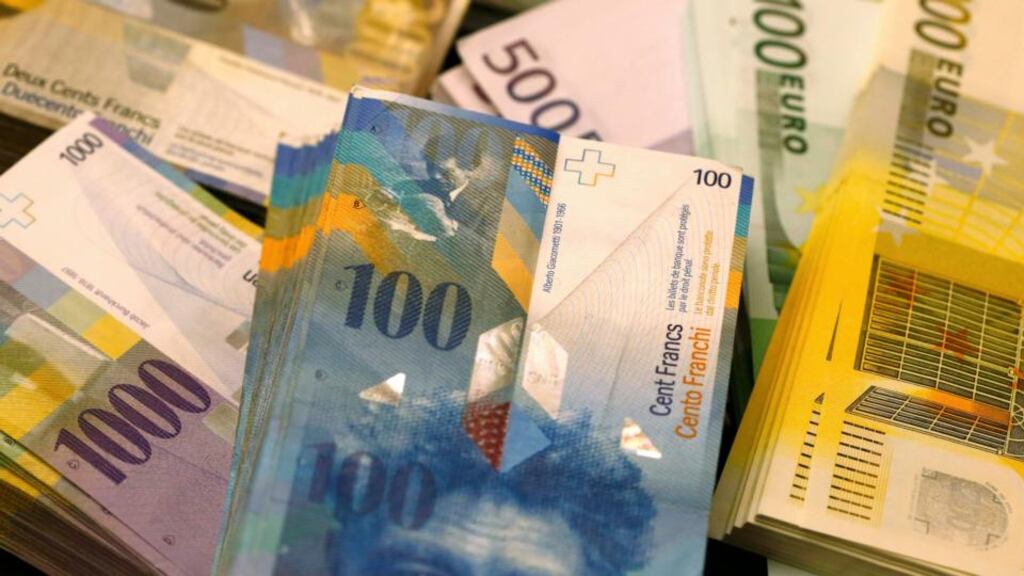 Rate increases suck money from the economy – and all the more so when debt levels are high. While banks are notably reluctant to pass on rate cuts to mortgage customers, they would not delay passing on rate increases