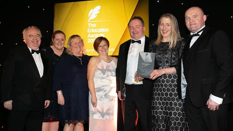 Maurice Olwill, European and Middle Eastern Health and Safety Manager, Air Products Ireland presents the Business Collaboration Award to the TU Dublin, Tallaght Campus and Pfizer Teams