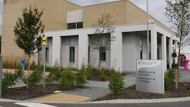 Ex-patient storms psychiatric facility with 12-inch knife