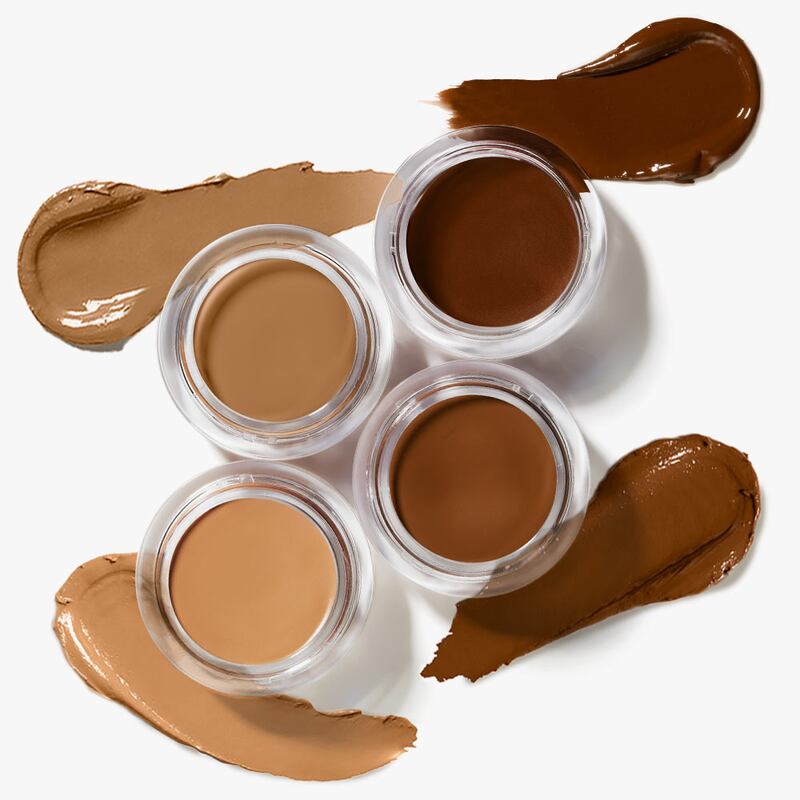 Trinny London Golden Glow Bronzer (€30 from trinnylondon.com)