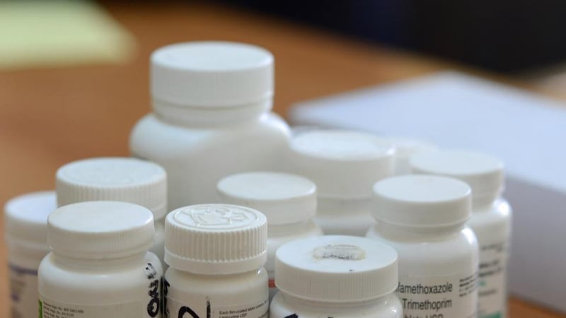 Eli Lilly issues profit warning