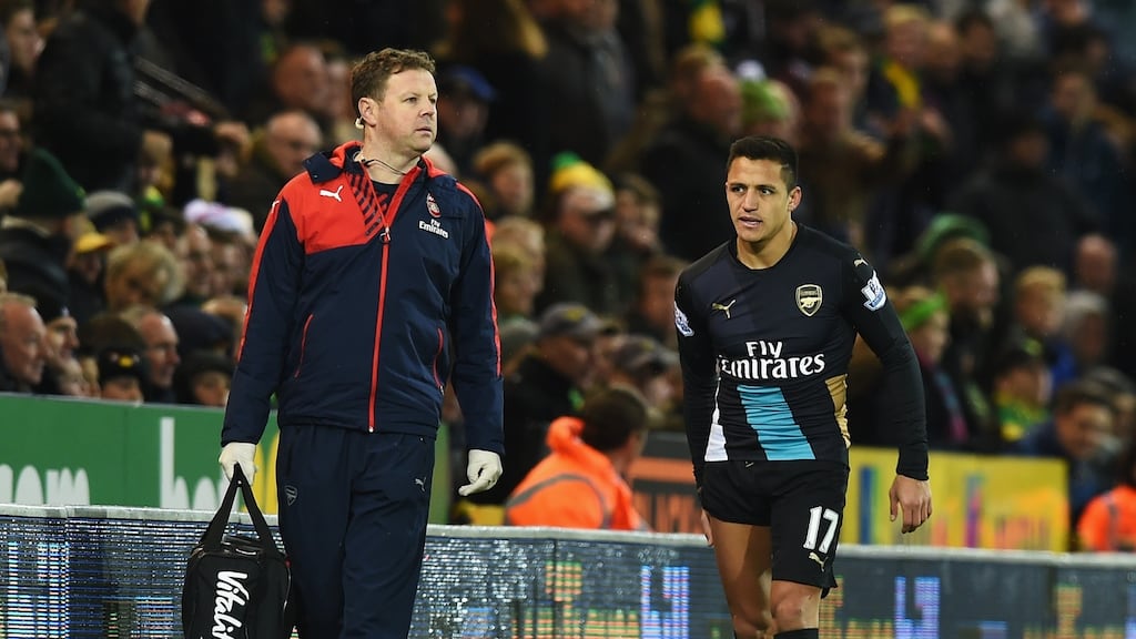 Arsenal’s Alexis Sanchez limps off with a hamstring injury during his side’s Premier League clash with Norwich City at Carrow Road. Photo: Michael Regan/Getty Images
