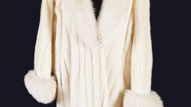 A silk-lined, hooded ‘Christian Dior’ mink coat from the Maureen O’Hara Collection fetched €2,800