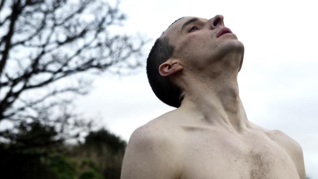 In Howie the Rookie, Tom Vaughan-Lawlor isn’t playing two parts; the brilliance of his performance is that he’s playing every part. Like the speaker of an epic poem, he is the sole figure that unites everything