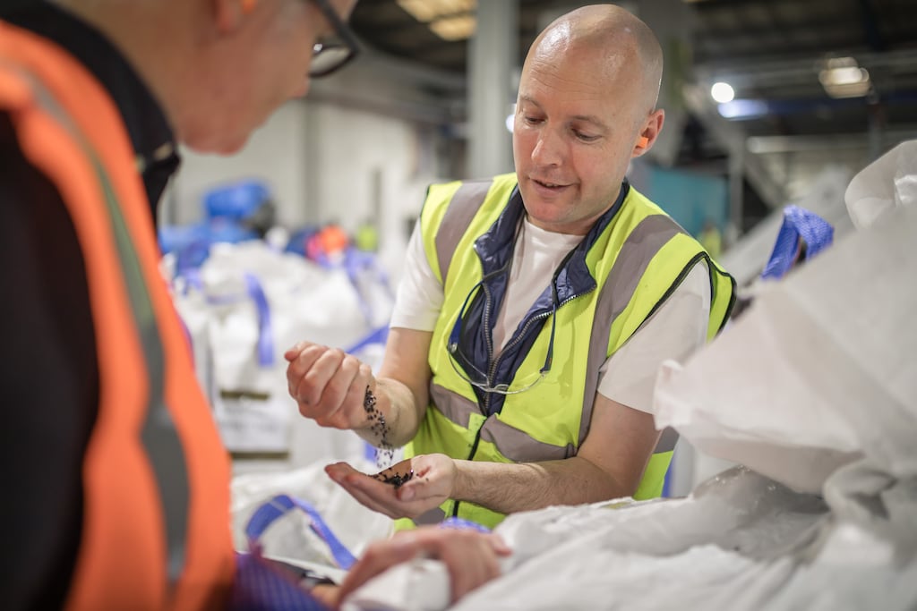 sustainability feature SR DEC 2022