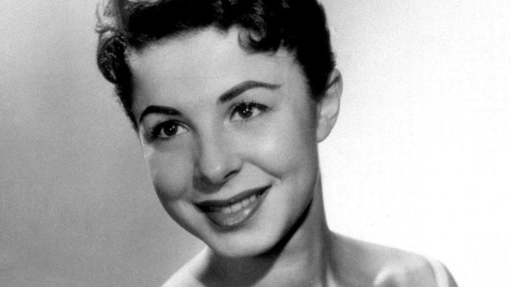 Eydie Gorme.