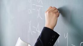 Government must consider how to respond to teacher shortages