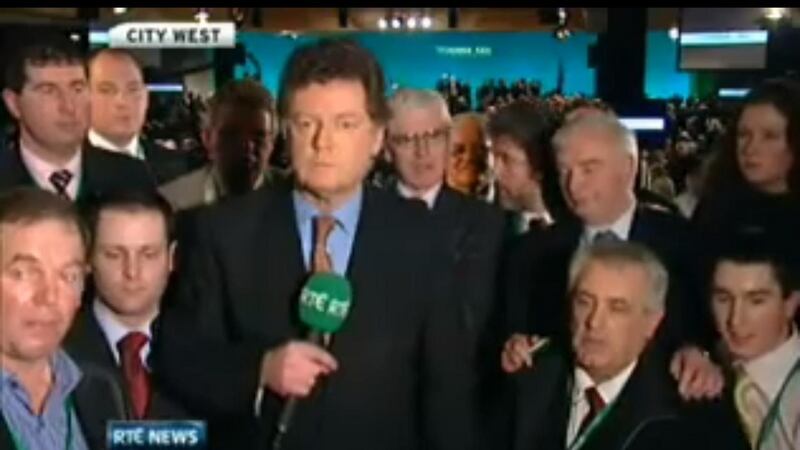 David Davin-Power surrounded by politicians at the 2009 Fianna Fáil ard fheis