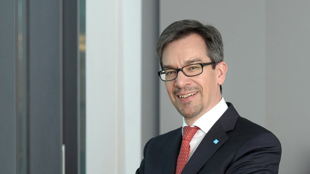 KBC chief executive Peter Roebben said he supports mortgage-lending restrictions introduced by the Central Bank in 2015.