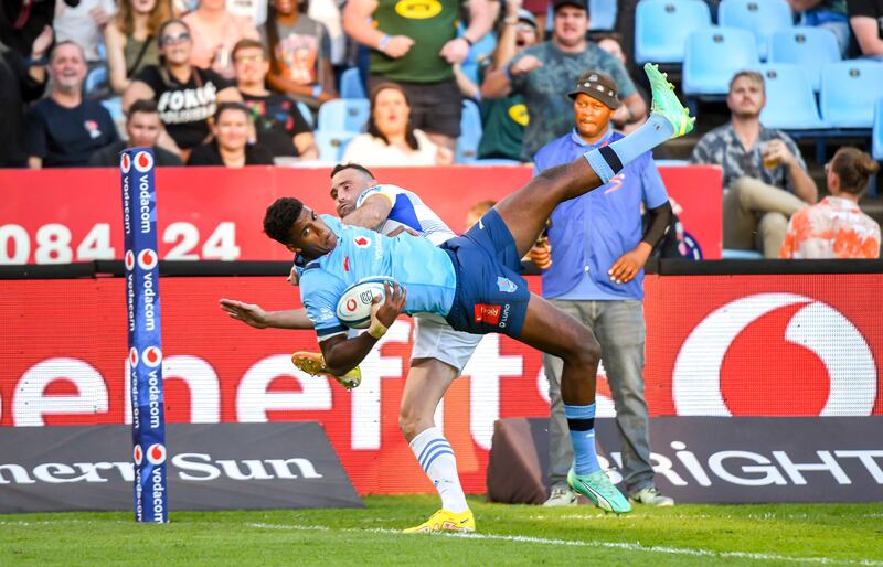 Canan Moodie of the Vodacom Bulls scores a try despite Dave Kearney of Leinster in 2023. Photograph: Deon van der Merwe/Steve Haag/Inpho