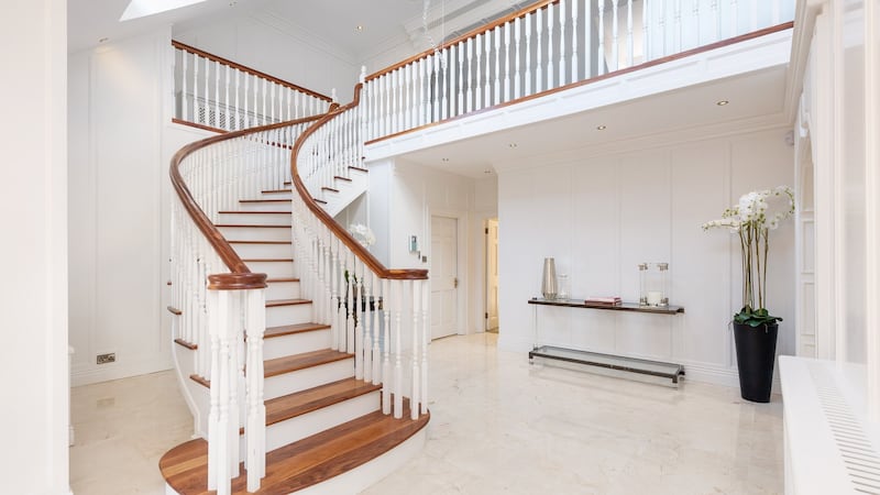 Adelaide, Kerrymount Avenue, Foxrock, Dublin 18