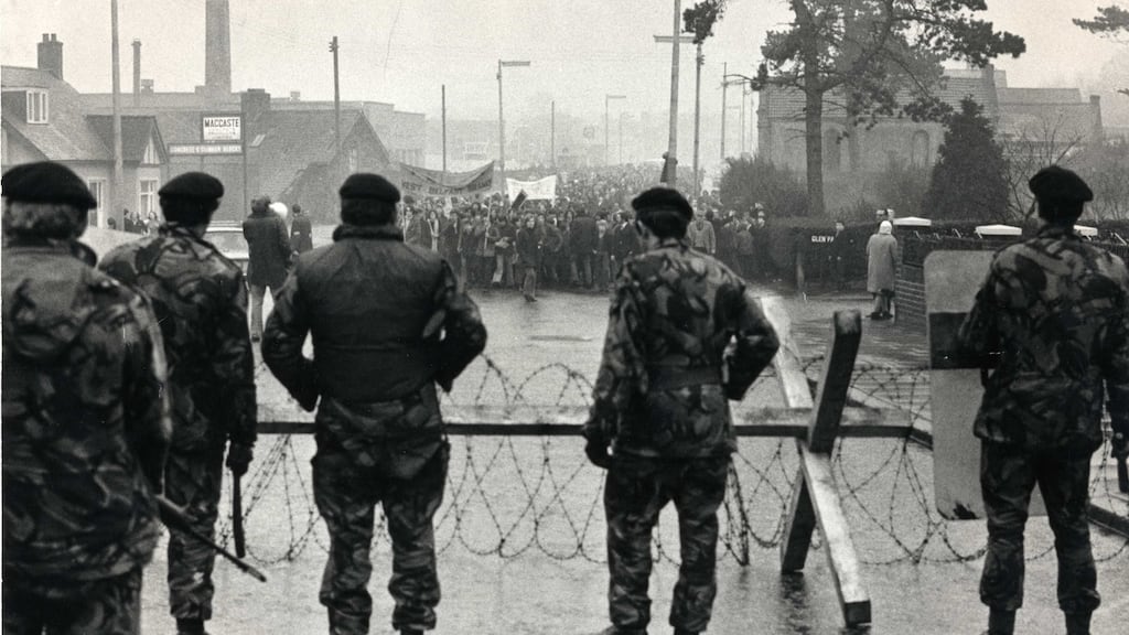 Maraíodh 13 ar shráideanna Dhoire ar Dhomhnach na Fola. Fuair duine eile bás ina dhiaidh sin. Grianghraf: Ciarán Donnelly/The Irish Times.