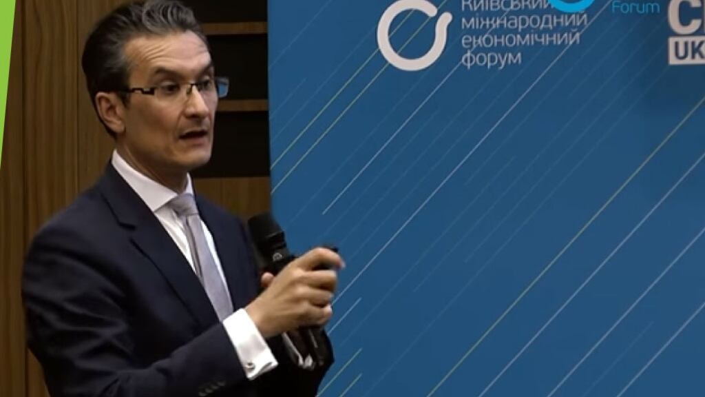 IMD survey director Arturo Bris