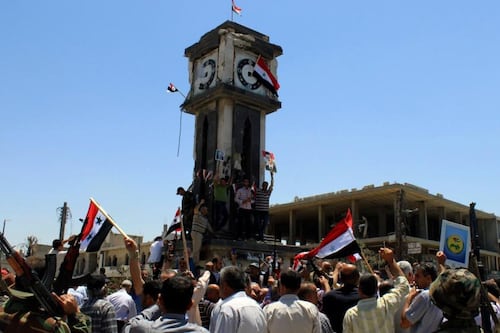 Syrian troops recapture border crossing at Golan Heights after fierce fighting