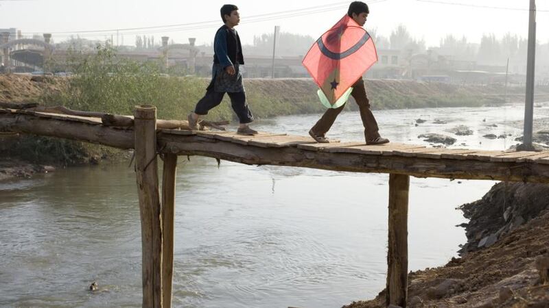 A sceen from the film adaptation of The Kite Runner: “Centred on the friendship between Amir, the son of a wealthy Pashtun merchant, and Hassan, the son of a Hazara servant, the book follows the flight of Amir’s family from Afghanistan in the wake of the Soviet invasion and the persecution of Hazaras under the Taliban”