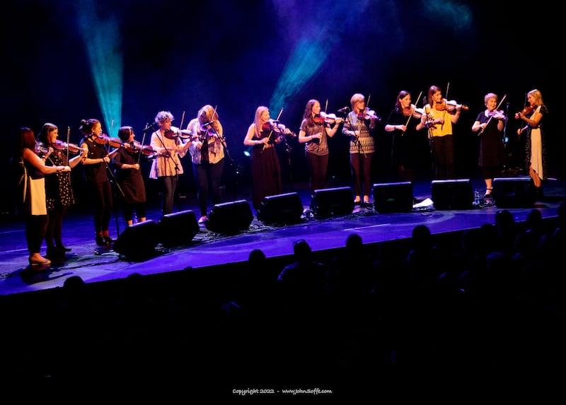 SíFiddlers at Earagail Arts Festival.
