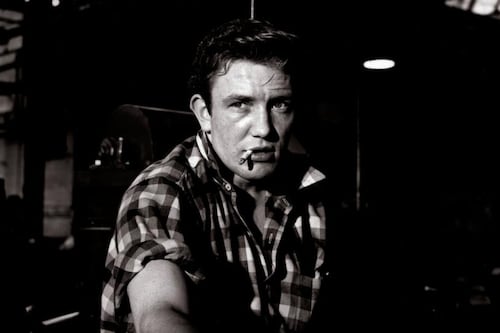 Albert Finney obituary: Charismatic actor who never gave in to the establishment