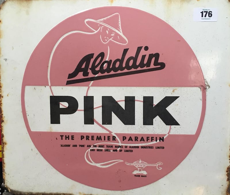 Old sign €70-€120 Matthews