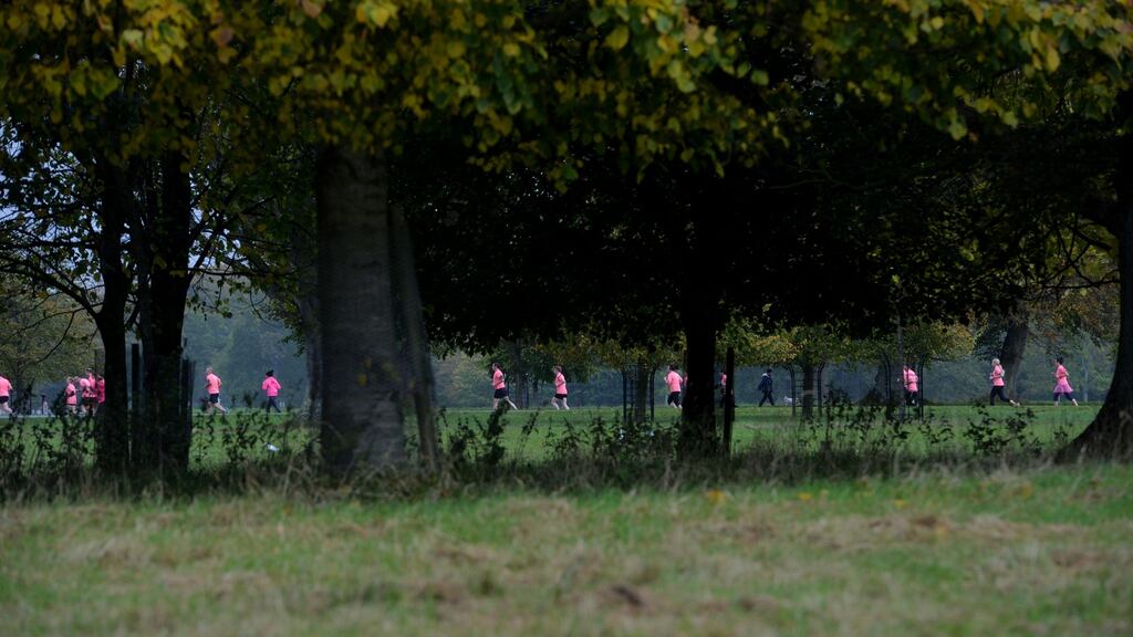 10,000 men, women and children take part in the 9th annual Great Pink Run raising over €600,000 to support Breast Cancer Ireland’s metastatic research. Photograph: Alan Betson /