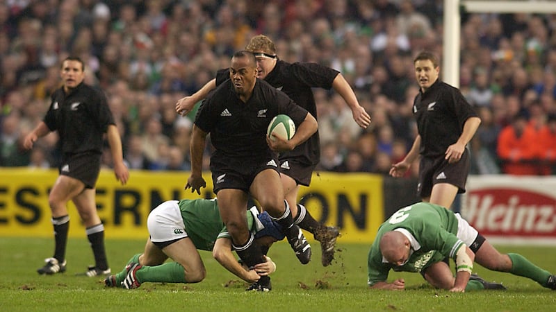 Jonah Lomu in action for New Zealand against Ireland at Lansdowne Road in November 2001. Photograph: Dave Rogers/Allsport