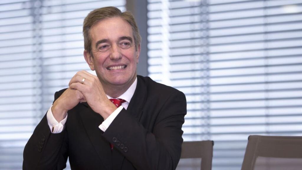 Richard Moat, the chief executive of Eircom, said the company would now review its property portfolio, which numbers about 1,200 sites nationwide, to see if there is scope for other commercial deals.