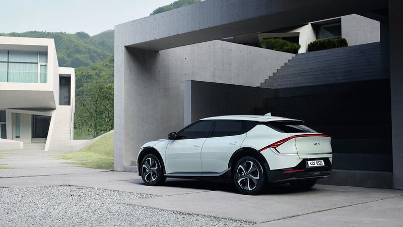 Kia’s new EV6: a 585hp GT version will be capable of 0-100km/h in 3.5 seconds and a top speed of 260km/h