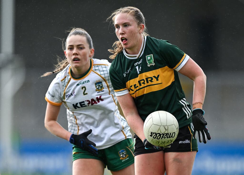 Síofra O’Shea of Kerry in action against Áine Sheridan of Meath. Photograph: Brendan Moran/Sportsfile
