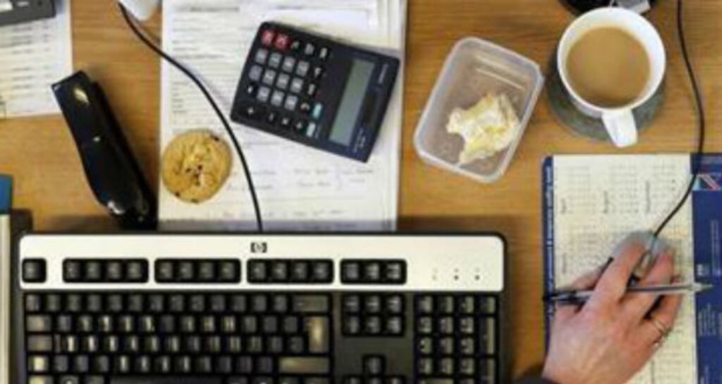 One in two people works during their lunch break, according to new research