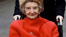 Neighbours threatened with ‘Trump solution’ reach agreement on fences