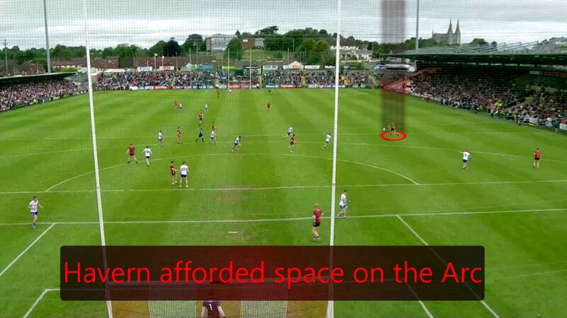 Pat Havern drifts into space, and has enough time to successfully kick a two-pointer.