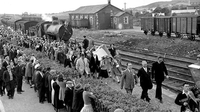 A group of children from Limerick on a visit to Youghal by train in 1952