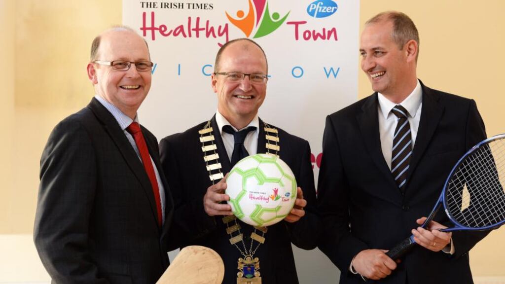 Irish TImes editor Kevin O’Sullivan, Mayor of Wicklow town Malcolm Earls andmanaging director of Pfizer Healthcare Ireland Paul Reid announcing details of The Irish Times/Pfizer Healthcare Healthy Town  in Wicklow. Photograph: Cyril Byrne